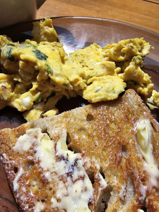 Spicy Scrambled Masala Eggs: A YummyTwist to Your Breakfast! 🌶️🍳